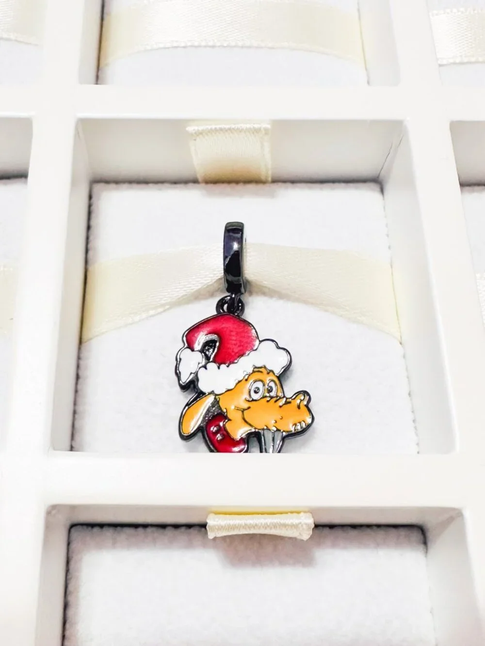 925 Sterling Silver The Grinch Max the Dog Charm Fits Pandora Bracelets